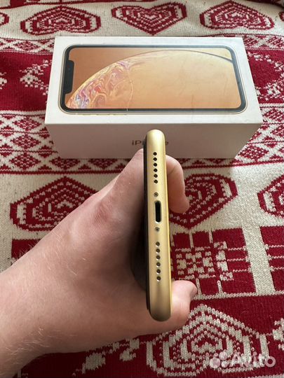 iPhone Xr 128 Yellow Отличный