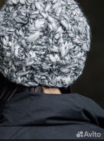 Шапка женская теплая