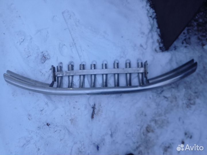 Защитаба бампера