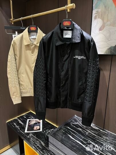 Легкая куртка christian dior