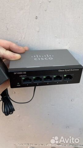 Коммутатор Cisco SF100D-05