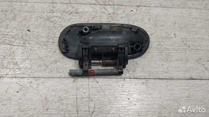 Ручка наружная задней правой двери Nissan Almera N16