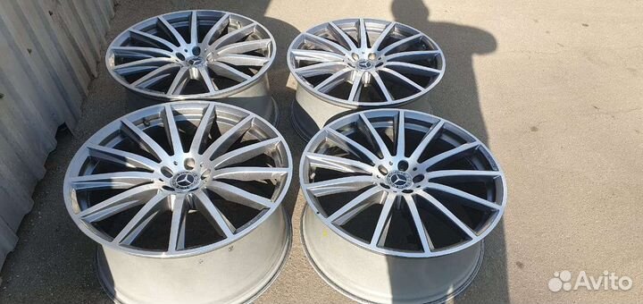 Оригинал разноширокие на Mercedes GLS GLE A167 R22