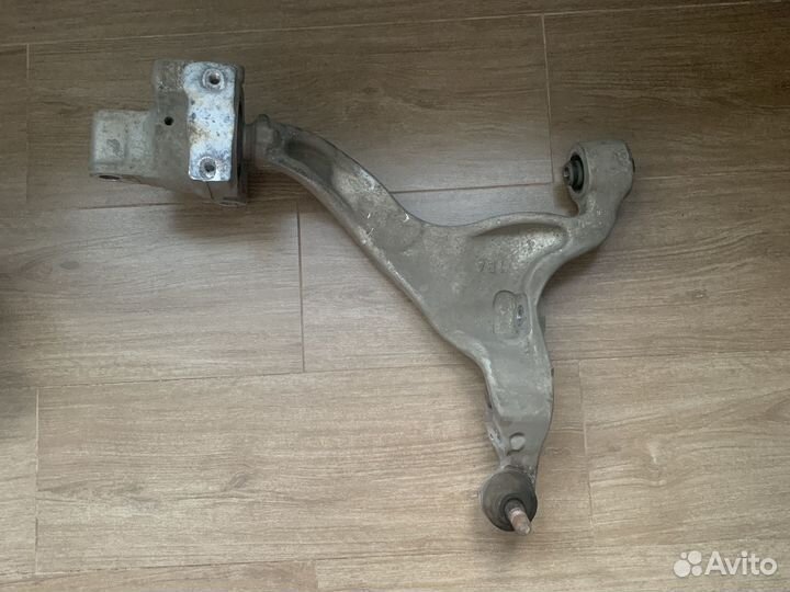 Нижние рычаги infiniti QX50