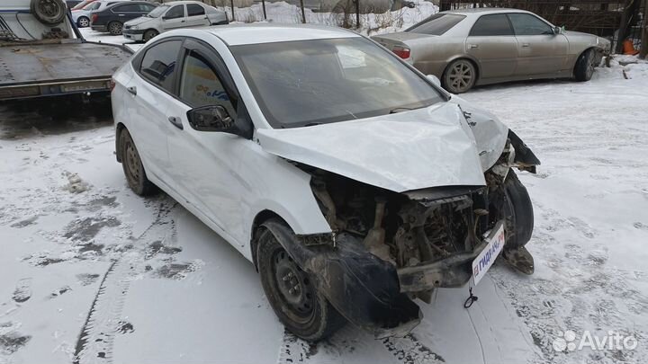 Зеркало заднего вида Hyundai Solaris 85101-3X100