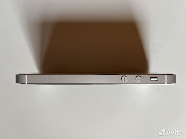 iPhone 5S 16 Гб