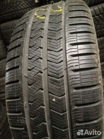 Vredestein QuaTrac 5 225/45 R17 94Y