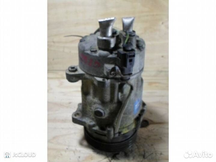 Компрессор кондиционера на volkswagen golf 1J1 AZJ