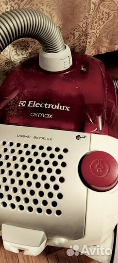 Пылесос electrolux airmax 1700вт б/у есть проблемы