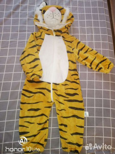 Костюм новогодний