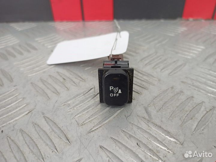 Кнопка парктроника Peugeot 607 рест. 2005 6590E6