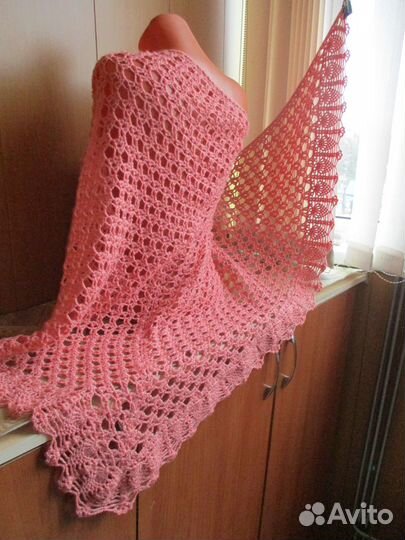 Ажурная шаль крючком