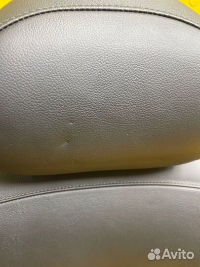 Б/У Сидение - Есть порванная частьn- Без