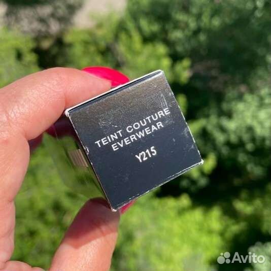 Крем тональный Givenchy #Y215