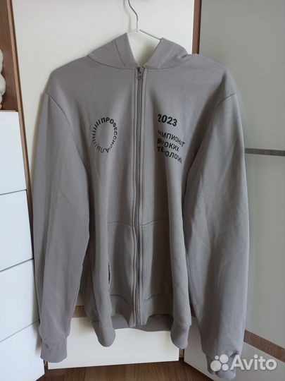 Зипка Волонтёра с Чемпионата Высоких Технологий