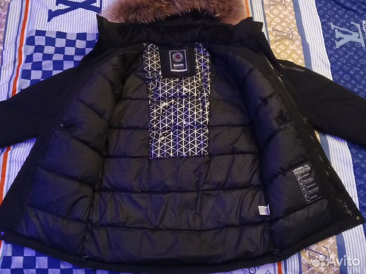 Зимняя куртка