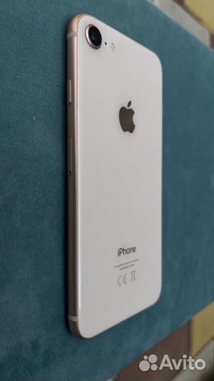 Телефон iPhone 8 64 gb