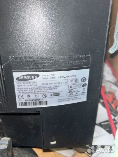 Монитор samsung