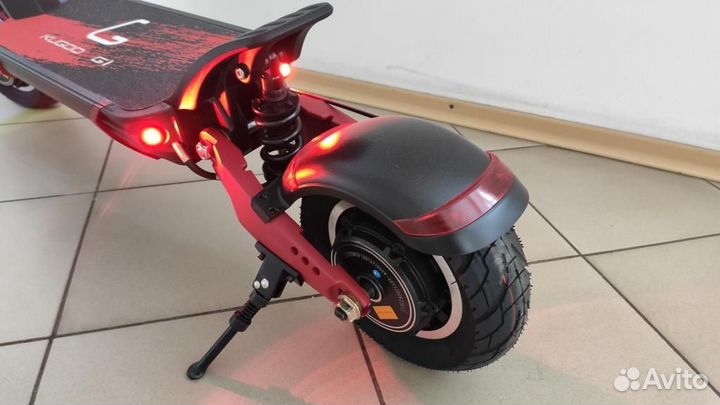 Электросамокат Kugoo G1