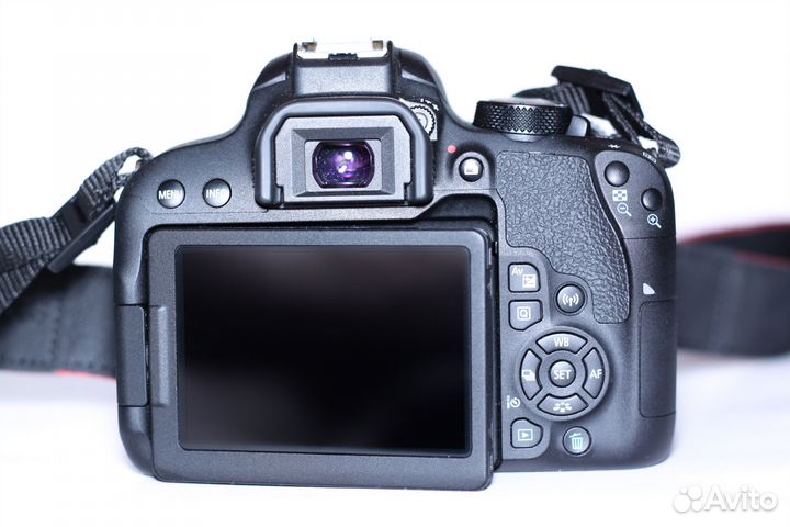 Canon 800D body Wi-Fi like New
