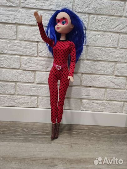 Кукла леди баг