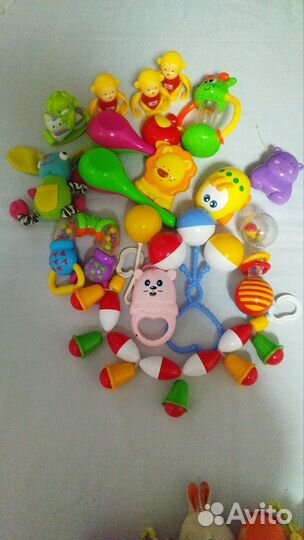 Игрушки, погремушки, прорезыватели