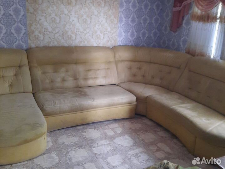 Диван большой