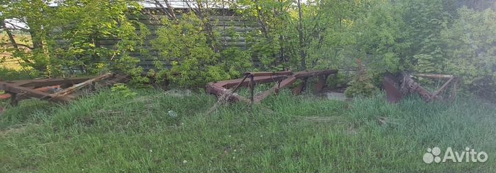 Плуг Светлоградагромаш 3-5 корп. (ПН-3 (4, 5)-35 (П)), 1998