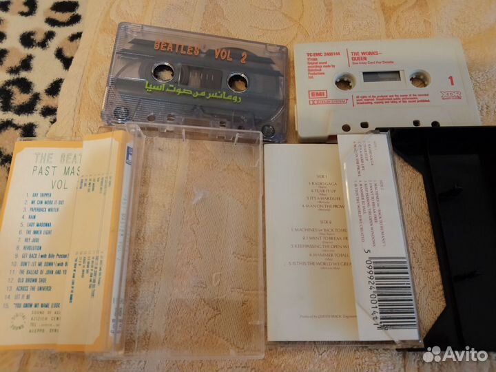 Аудиокассеты с записью