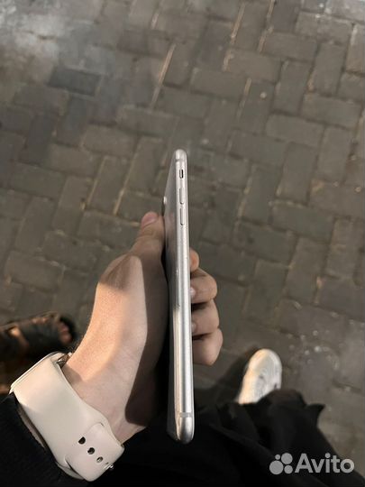 iPhone 8 Plus, 64 ГБ