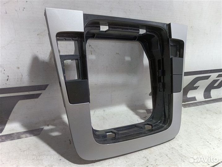 Консоль кпп Volkswagen Passat B6 1.8 BZB 2008