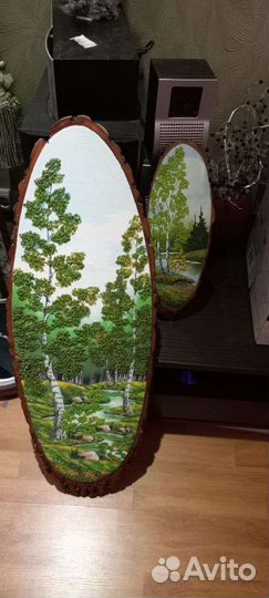 Картины из янтаря на срубе