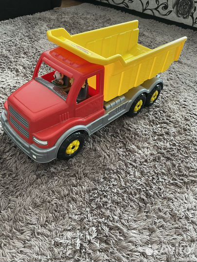 Детский грузовик