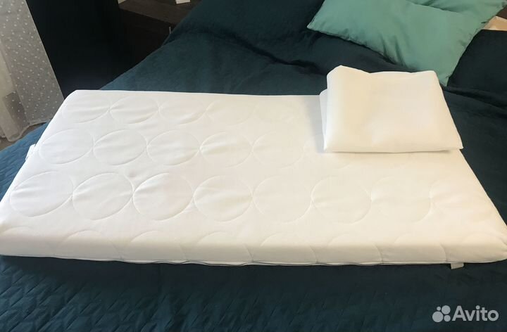 Продам матрас для детской кровати скёнаст (IKEA)