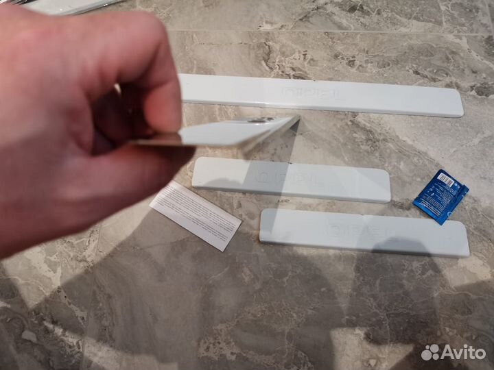 Накладки порогов нерж 3D Опель Астра