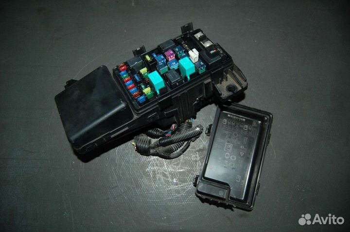 Блок предохранителей