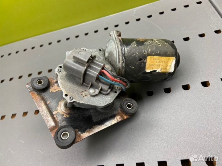 Моторчик дворника Nissan Primera P11 GA16 1998