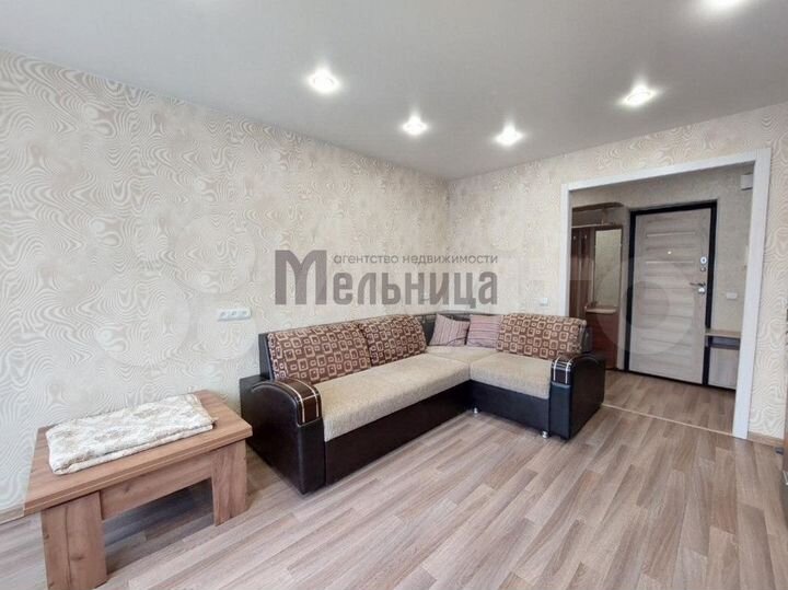 2-к. квартира, 49 м², 4/9 эт.