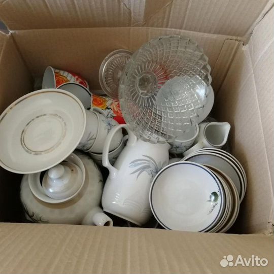 Коробка посуды