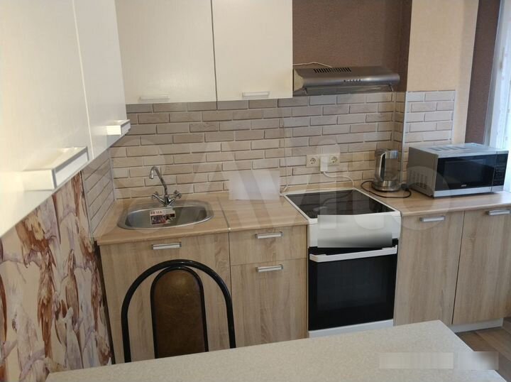 2-к. квартира, 51 м², 1/4 эт.