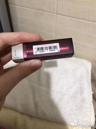 Maybelline помада 942