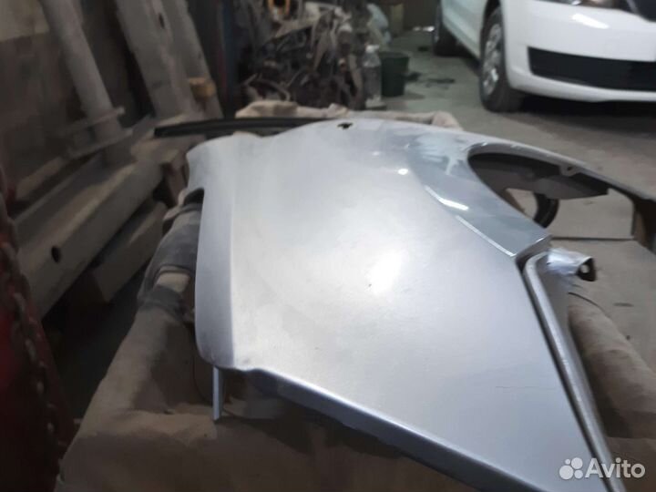 Datsun on do крыло левое