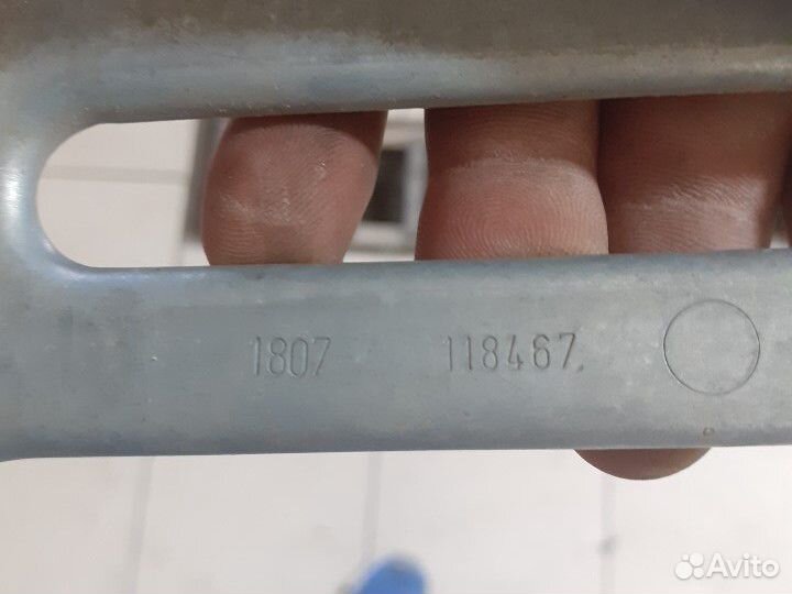 Стеклоподъемник задний правый Renault Logan 1