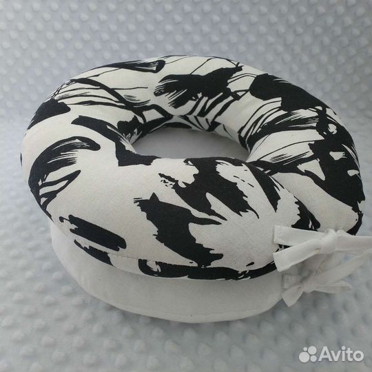 Подушка для самолета