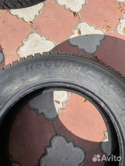 Yokohama Ice Guard Stud IG55 225/65 R17