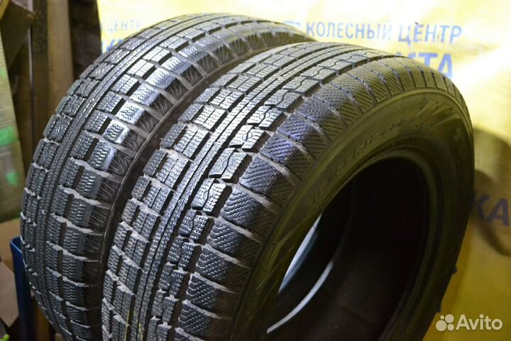 Toyo Winter Tranpath MK4a 215/65 R16