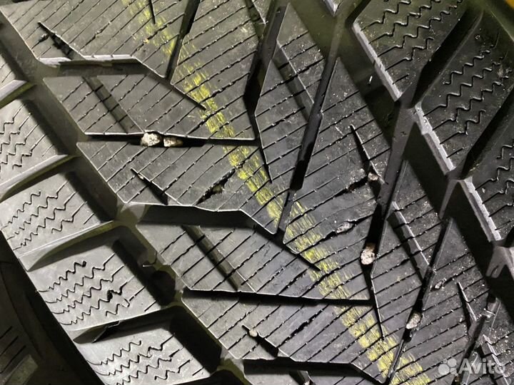 Vredestein Wintrac Xtreme S 225/55 R18