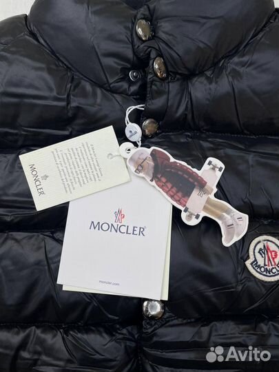 Жилетка Moncler глянцевая