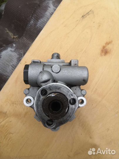 Насос гидроусилителя volkswagen