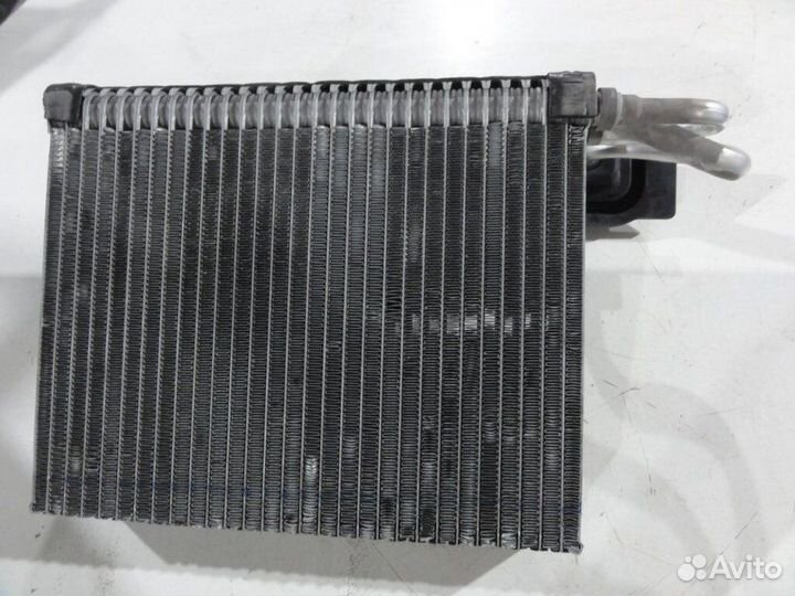 Испаритель кондиционера (осушитель) Bmw X6 E71